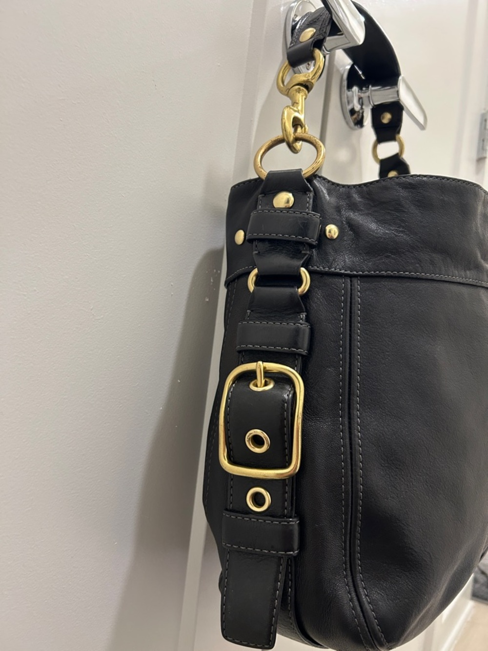 Coach Zoe Hobo Black Leather Shoulder Bag with Gold Accents - Picture 6 of 17